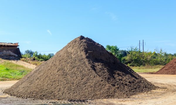 Bulk Topsoil Delivery in Oxnard