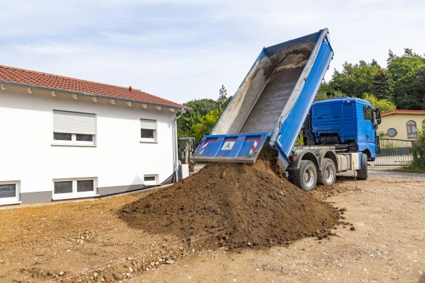 Garden Dirt Delivery in Oxnard