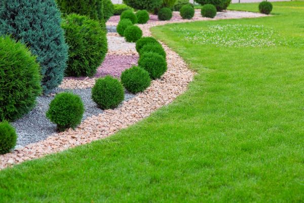 Edging Stones Installation in Oxnard