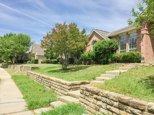 Sloped Yard Landscaping in Oxnard
