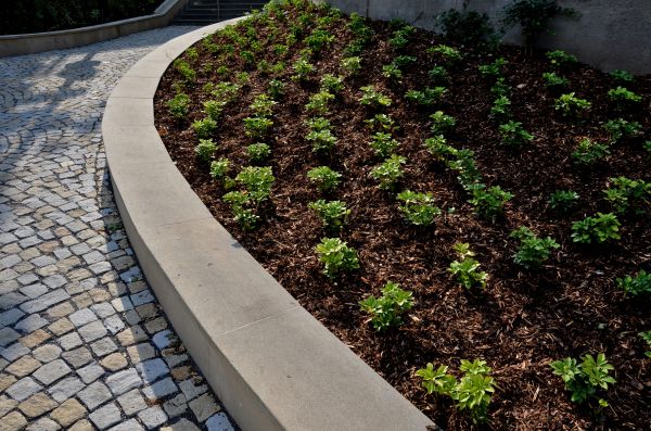 Commercial Mulching in Oxnard